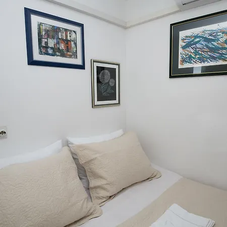 Sweet Old Town Apartment Split